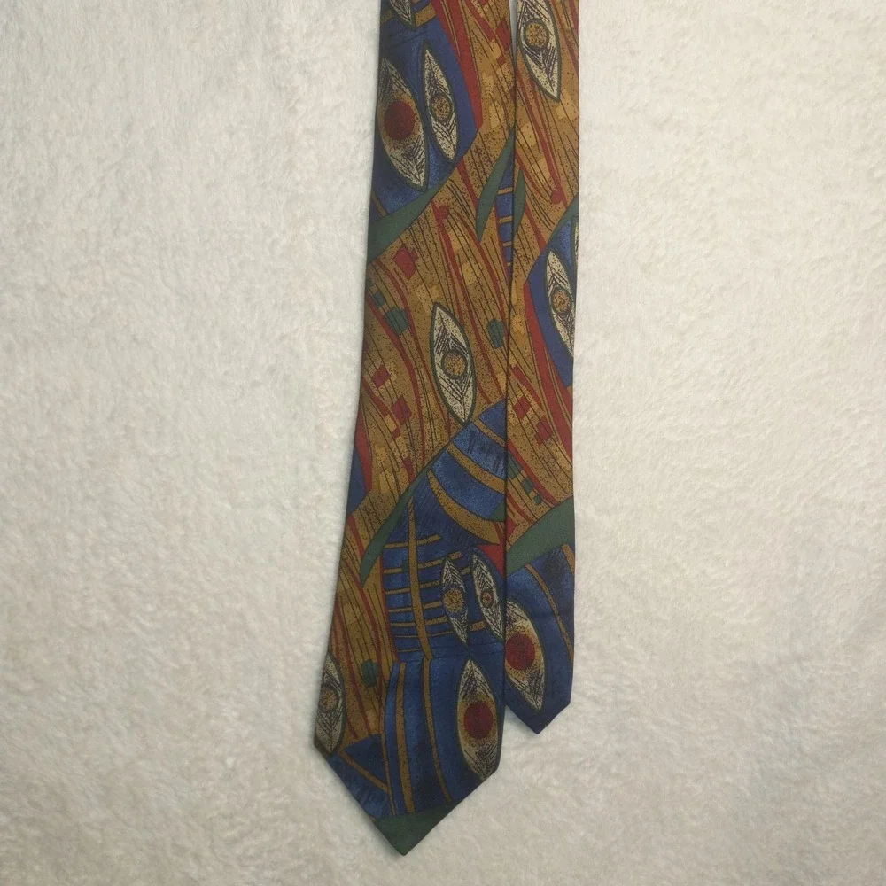 STUARDS MENS TIE AT LA COSTA SO. COAST PLAZA FASHION VALLEY TIE SILK FROM ITALY